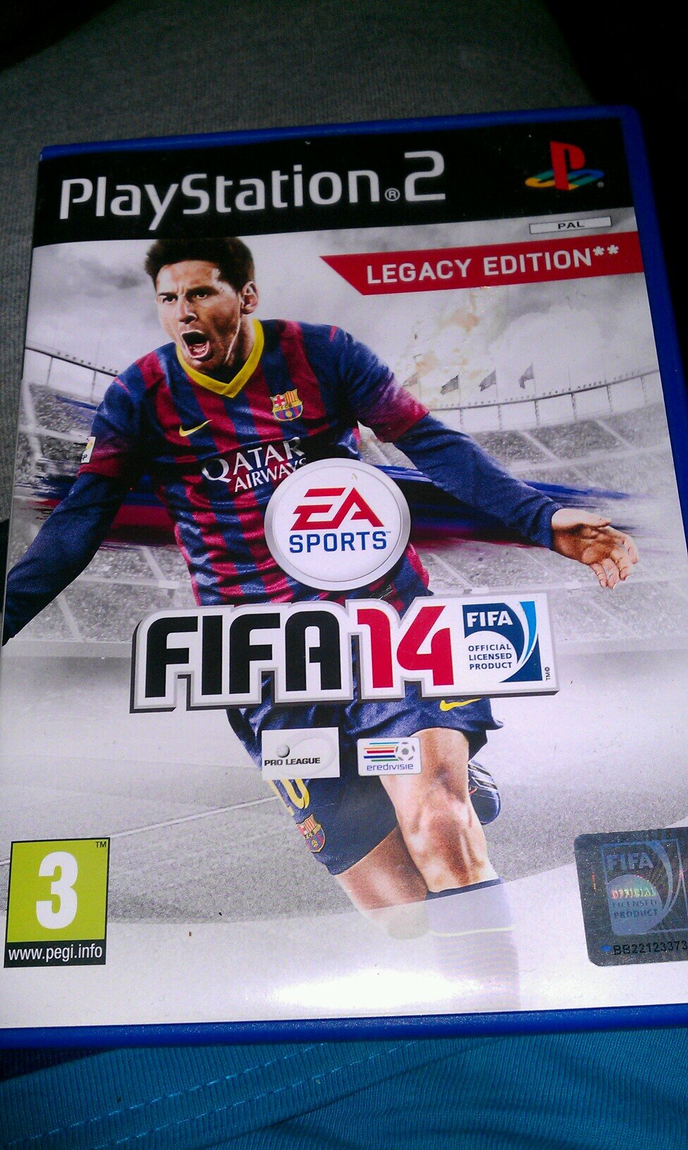 Ik ben Maurice, en ga verslagen geven van FIFA14 op de PS2. Ik heb ook het account van @Hoogvlieter175. Dat ben ik ook