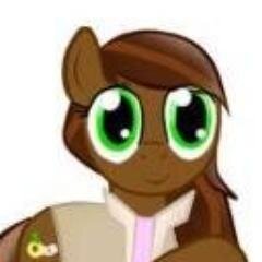 Hey mates!, I'm Agent Paige, The Puffle Handler! I handle puffles the puffy little cuddly things yea those if your new go  to http://t.co/I0JL92CRsj Beware!