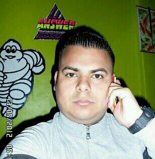 Caraqueño, trabajador, emprendedor, luchador, perseverante y consecuente!