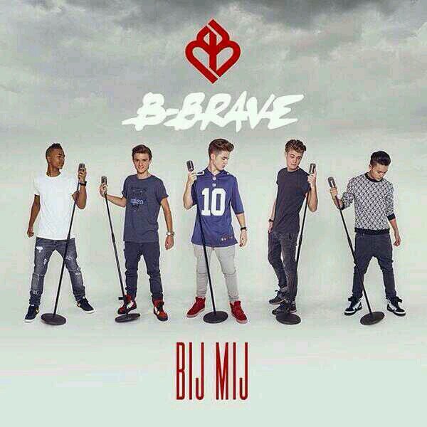 B-Brave Streetteam Friesland! Volg voor updates!
contact: bbstreetteamfrl@hotmail.com ~ Cassius+Kaj+Dioni/5