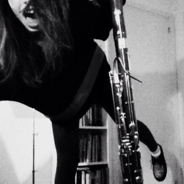 Aun sigo queriendo mi contrafagot para ser el abuelo de la orquesta... :3 

bassoon as a drug