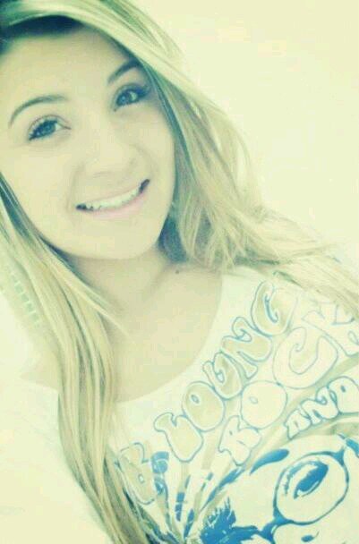 Eu segurei muitas coisas em minhas mãos, e eu perdi tudo; mas tudo que eu coloquei nas mãos de Deus eu ainda possuo.