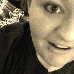 Singer, Songwriter, Teenager, extraordinary. DIRECTIONER