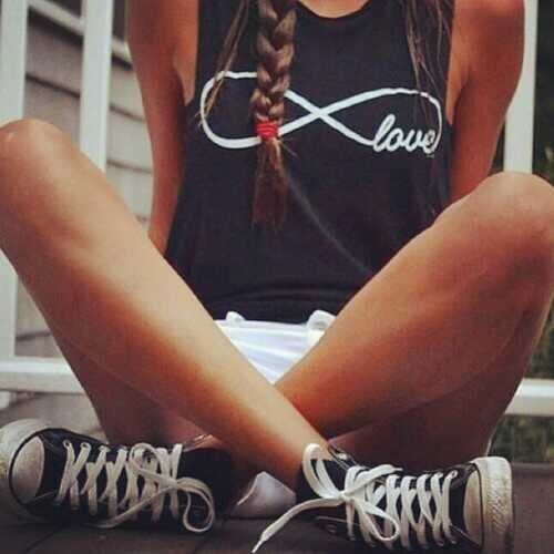 «I'm just a teenage dirtbag, baby.»                               I know they love me, even they don't know me. ∞