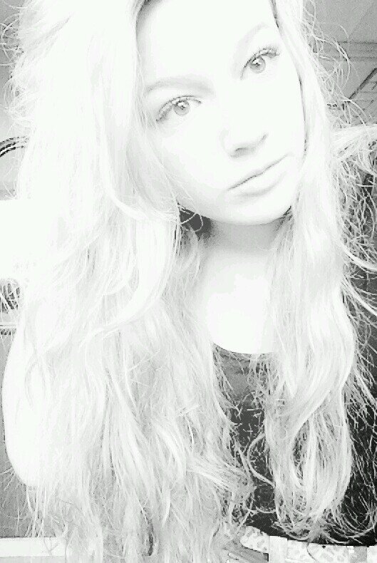 Followback oude account @Doreeennx !