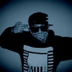 new twitter, follow me i follow back.