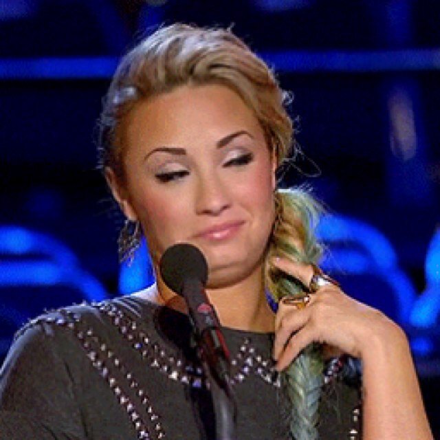 I love Demi with all my heart. Click the link and vote me as Demi's biggest fan please.