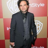 Johnny Galecki(@JohnnyGalecki1) 's Twitter Profileg