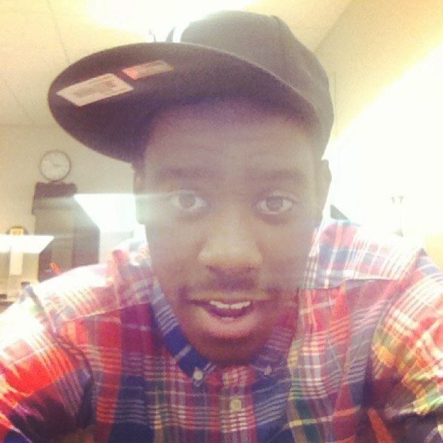im tired of living da struggle.....cant wait to make it out da hood n baltimore..its nothin here for me.....c/o 2012 i did it