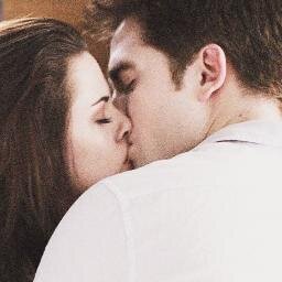 Twihard, Robstener, Robsessed e Krisbian. Amo eles e amarei até o meu coração parar de bater ou até depois.