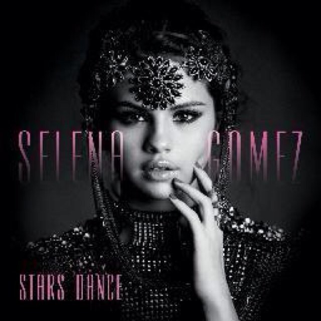 @selenagomez Follow me!