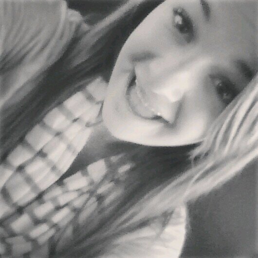 larmangirl98's profile picture. taken by my one true love..Chris Cox