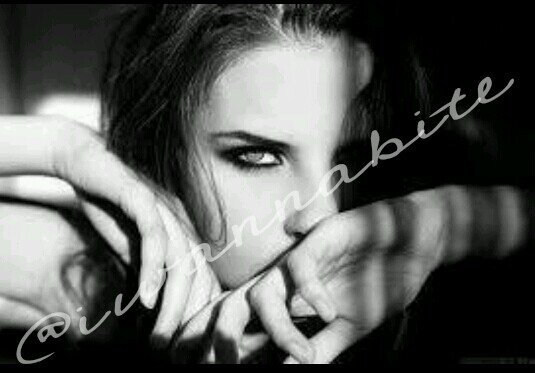 {Anastassia}  my heart is made of ice. think you can melt it, think again. one bad bitch with a bite.  OC/RP/MC 18+
