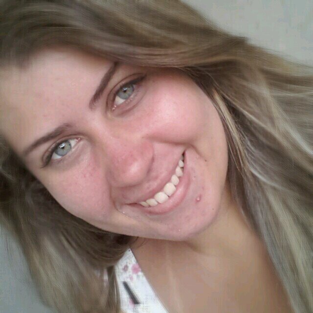 Deixo livre as coisas que amo porque, se forem minhas irão voltar, se não voltarem é porque nunca foram.