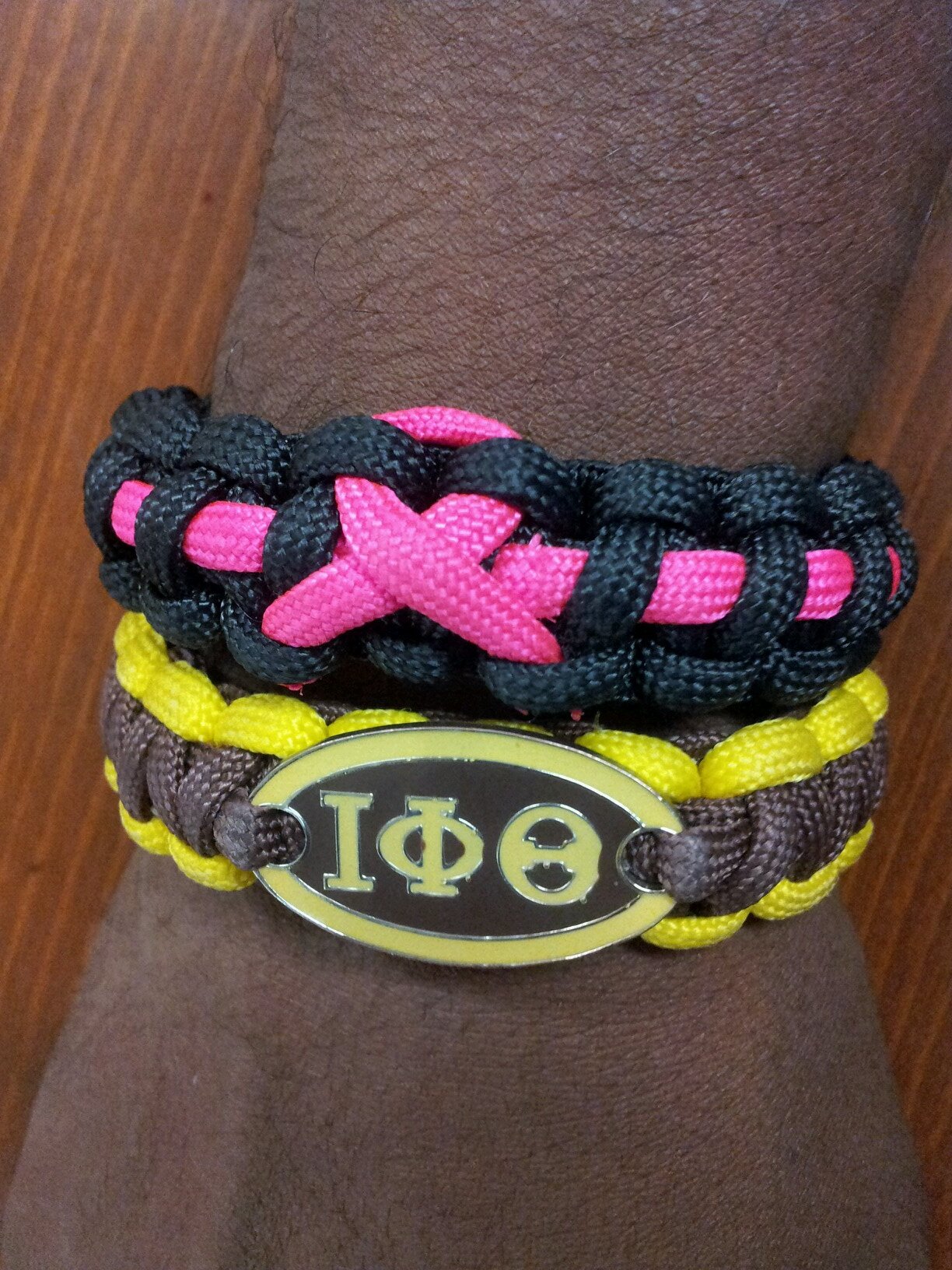 I train dogs, am a member of the great ΙΦΘ®, and I am awesome. Take the time to find OWt more abOWt me.