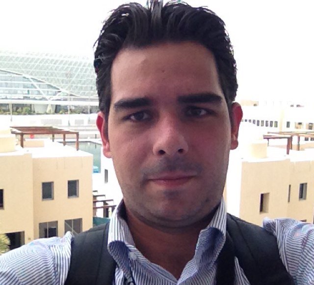 yonathanledo's profile picture. 