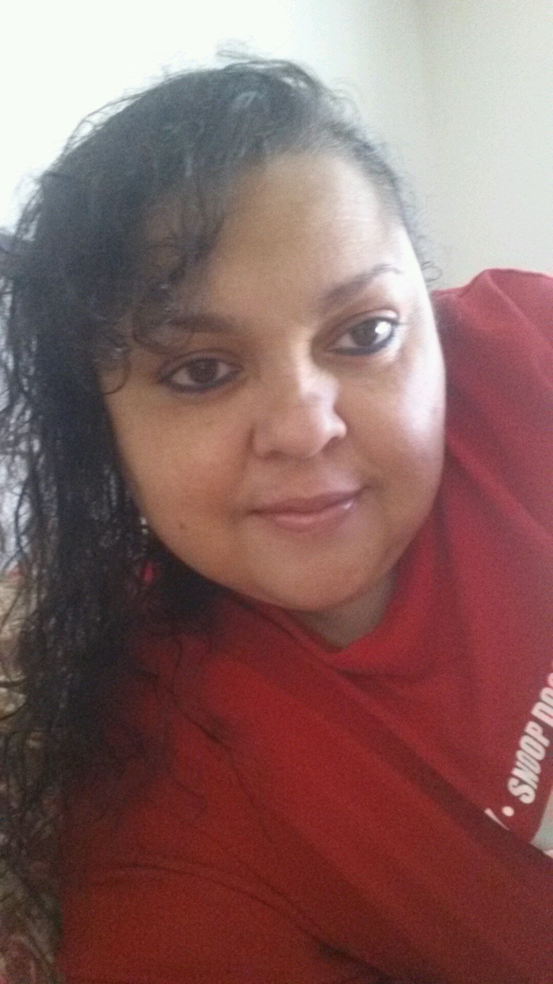 Here to support and follow my one and only love...love you babe and i know you love me too....smiles