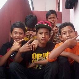 ♥☻♥...My Intro :D ... Nizam | 13 y/o | SMK 16 | Shah Alam | Mention For Follow Back :).....♥☻♥