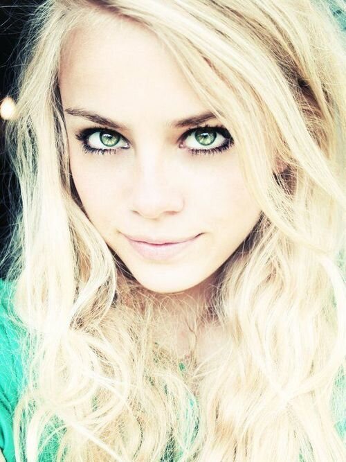 DoralynnePayan's profile picture. You make my heart glow.