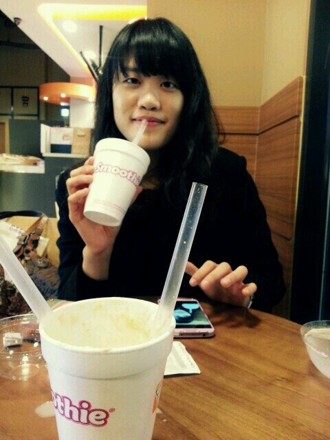 다양한음악장르공유/영어공부법공유/한국대학생인재협회/혼자걷기/맛집탐방/100%맞팔^^