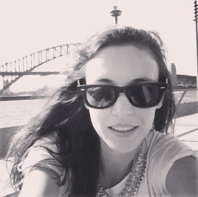 laurachoya's profile picture. Amante de un instante o de una vida