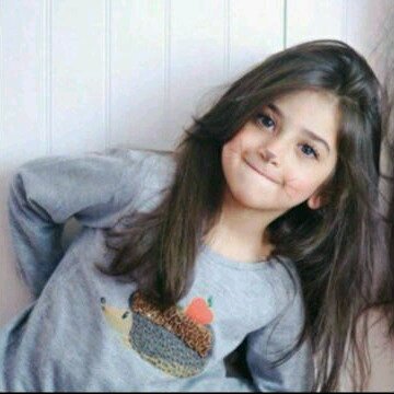 أسعدتك بالمتابعة طيب أسعدني بمتابعة هنا @afrah0360 يا زينك ♥.