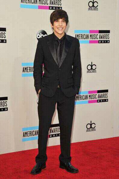 Just a girl,obsessed w/ celebrities I will never meet|Mahomie| Robert/4
