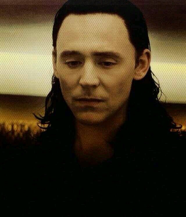I am Loki from Asgard. God of Mishief and half Frost Giant. V1: single  V2: @MightyChrisH V3: @Clint_Hawkeye1 #Gay#MV [Rp Account]