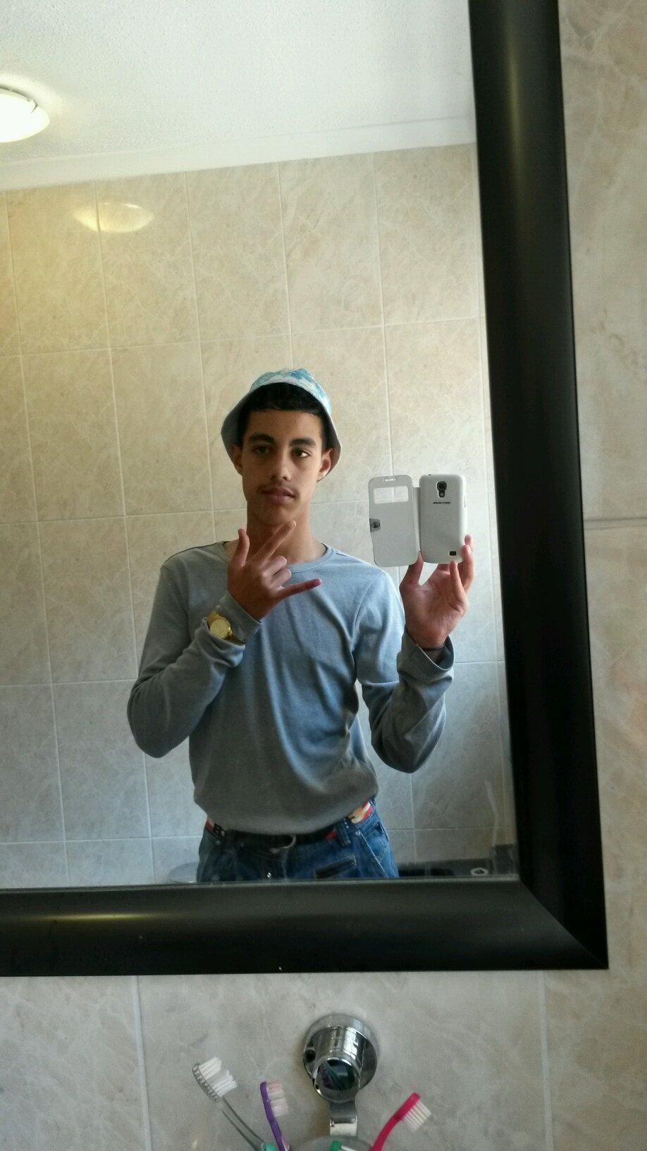 zak1498's profile picture. invite me on bbm 7AA7CB04