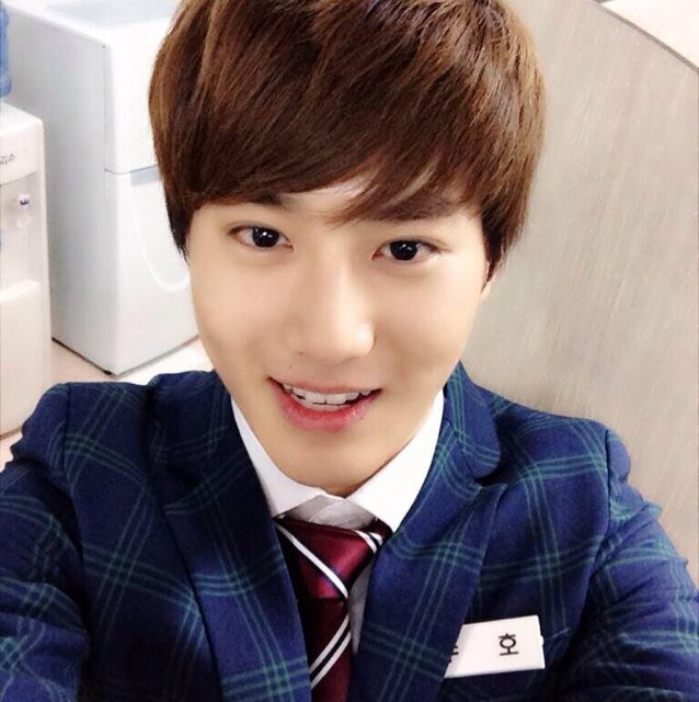 omfg it's suho
