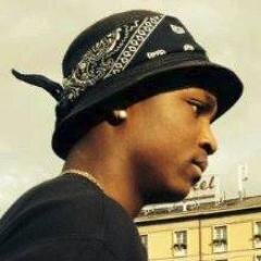 j'suis comme d'la weed suit moi je ferait planer ta TL† #TAJVEUXDIREOUPAS? #teampanam #teamargenteuil team93 #team234
