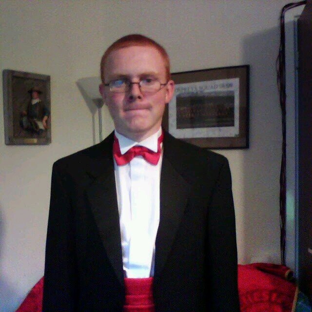 hi my name is jamie lee burnett I am 18 I work in profile