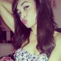 coca (@x_honeybee) 's Twitter Profile