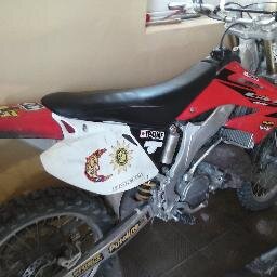 Desde el 2002 sacando una sonrisaa :)