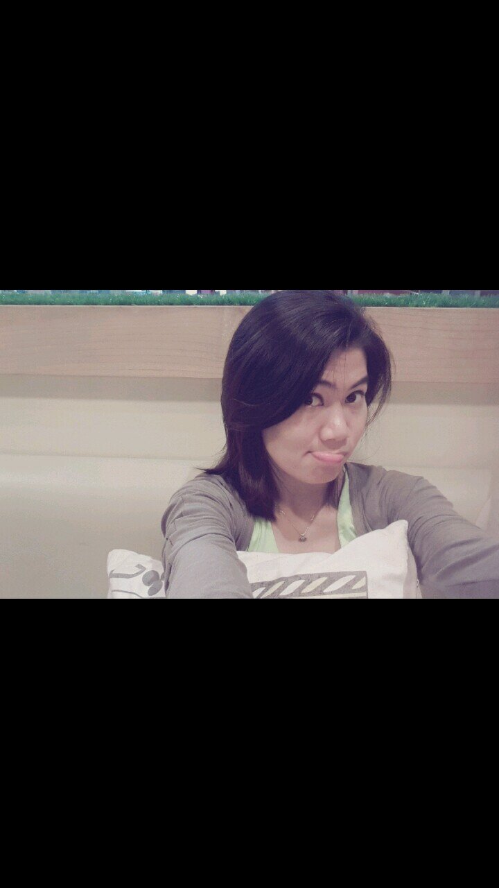 ig : nhelyriana