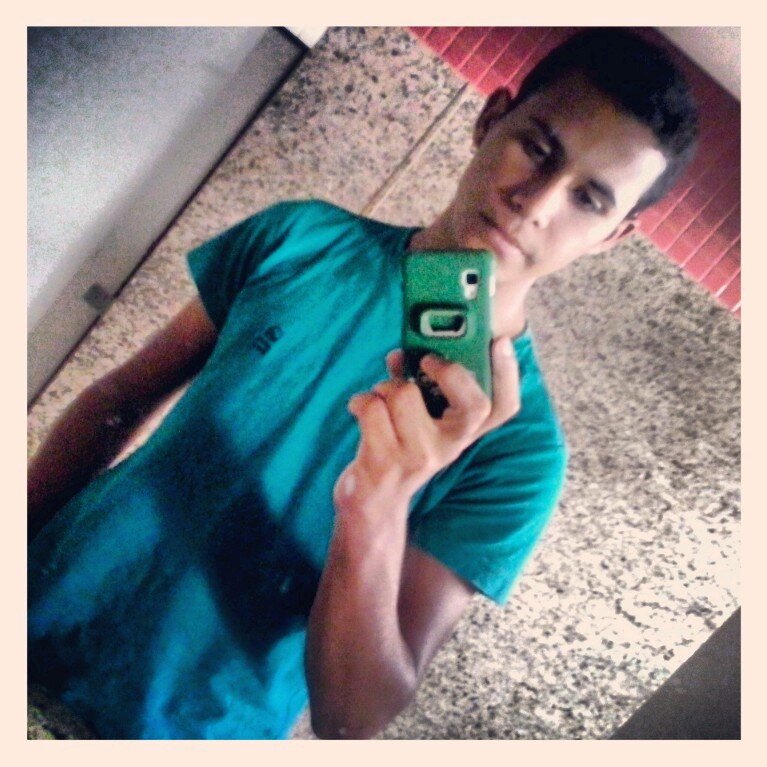 segue ae , que eu sigo todos de volta