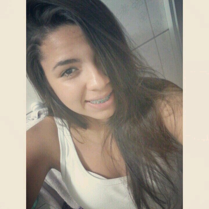 Sou OQ Sou ' ! Nãooo oq Dizeem .. ;D
' 
http://t.co/SS6SHv3okC