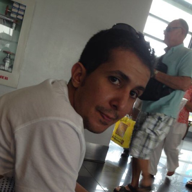 سآفعل مايشاء لي ويسعدنيَ ، ولستُ مجبورآ لإرضاء آحد ؟
