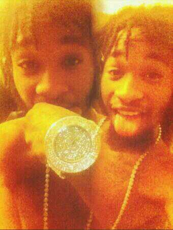 i'm A Rapper That Make $$$$$  Follow Me #TeamFollow4Follow