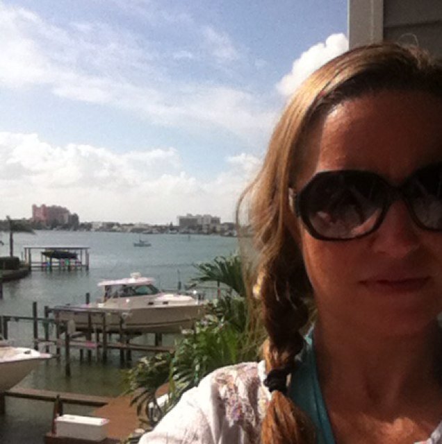 PR gal, supermom, peanut butter lover, health enthusiast, kickboxing maven