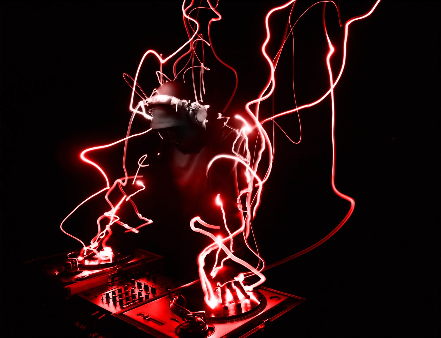 DJ (Learner) Dubstep Lover -Spanish-Arab-
Javier Sahuquillo ♫◙◙♫