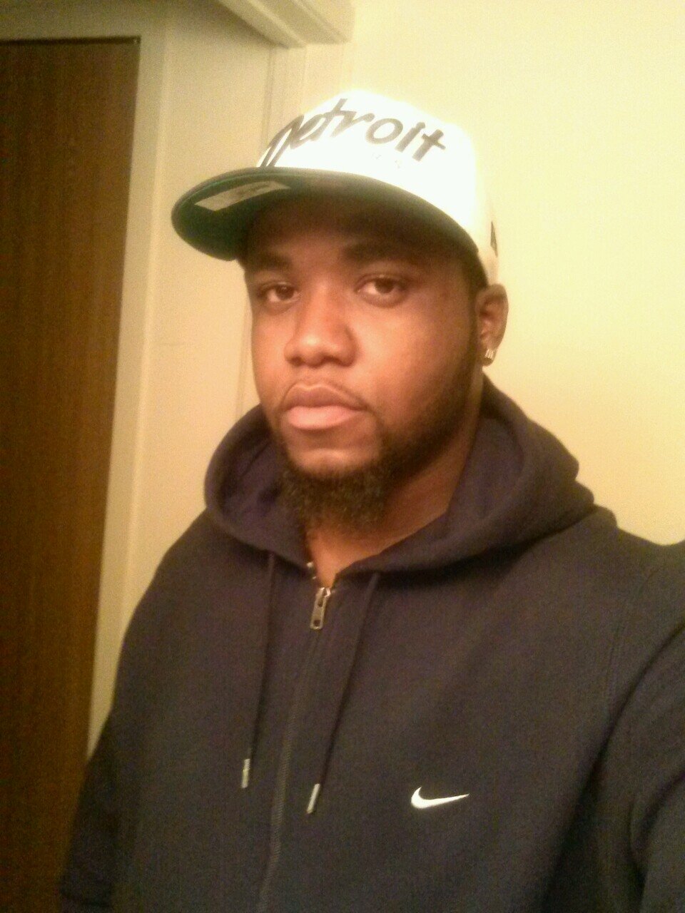 dont sit an wait for it i go get it