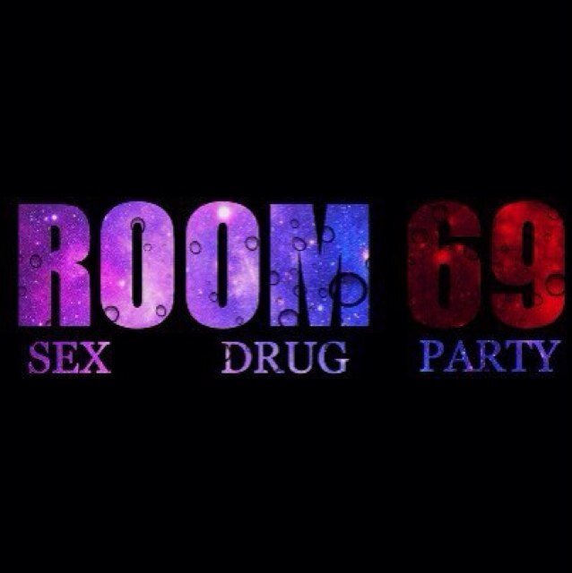 ROOM 69 - это секс, разврат, эпатаж, веселье, место где вы не сможете сдержать своего зверя...