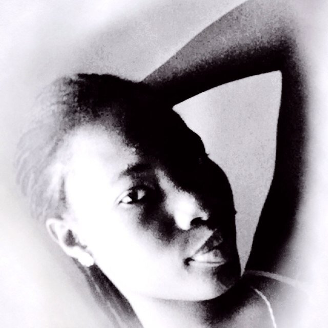 fille sympa, ouverte,