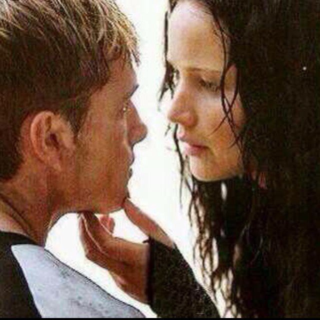 KatnissPD12's profile picture. I'm his Precious Mockingjay, the Girl on Fire, but you can call me Katniss.