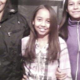 amandailove100's profile picture. sigam eu que eu sigo voce