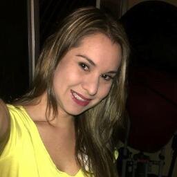 Lcda. Informática, amante de la vida y la verdad. Enamorada de mi familia.