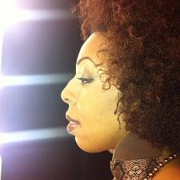 Stop dreaming about living a life, live your own dream !(MaMa KrYsS)

Ne rêvez pas de vivre une vie, Vivez votre propre rêve !
(MaMa KrYsS)