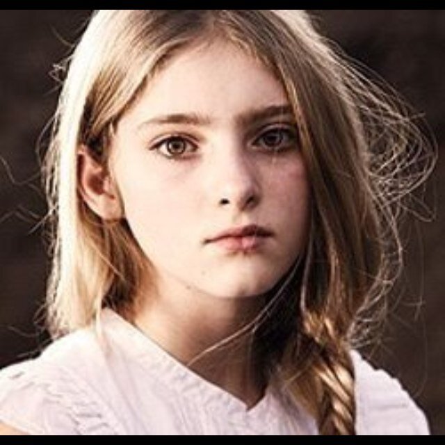 Katniss' sister. Peeta is the best brother-in-law EVER! He makes good Cheesebuns. #Single