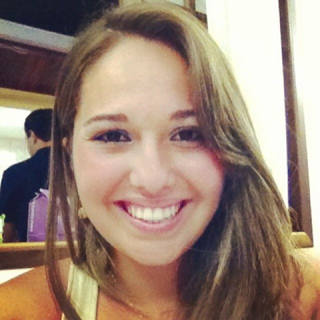 a felicidade vem na companhia de grandes amizades (y'